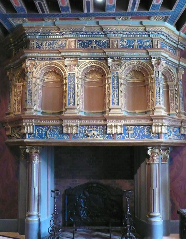 Камин в Зале короля,XVI век