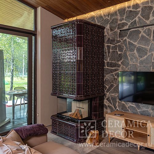 Камин в классическом стиле из коллекции Луна и топкой Spartherm Linear 4S Arte.. Артикул: 1672 в интерьере. Галерея работ студии CeramicaDecor. Фото 500x500