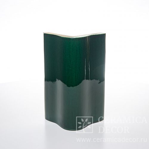 Изразец угловой темно-зеленого цвета гладкий коллекции Арт Нуво арт.:76013/53069. Фото: 1200x1200