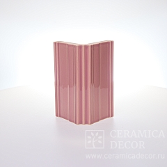 Угол с вертикальными полосами Универсал