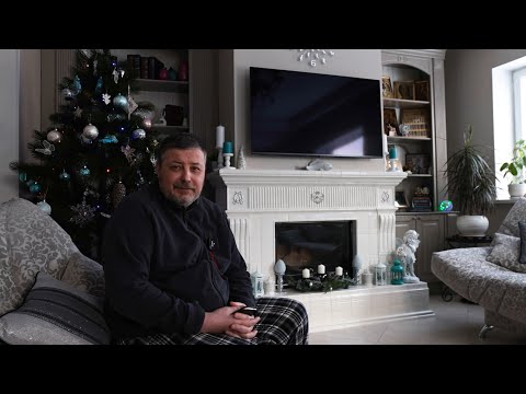 Камин в изразцовой облицовке 